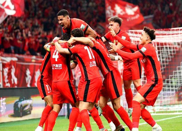 包含利物浦发布备战花絮,今晚队长鼓劲,亚冠任务艰巨,阵容厚度经受考验的词条 包含利物浦发布备战花絮,今晚队长鼓劲,亚冠任务艰巨,阵容厚度经受考验的词条